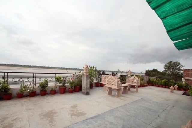 Ganga Monastery Bed & Breakfast Варанаси Екстериор снимка