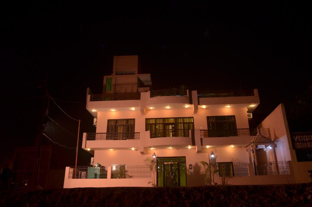 Ganga Monastery Bed & Breakfast Варанаси Екстериор снимка