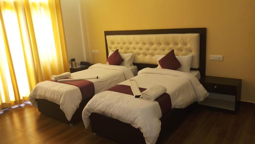 Ganga Monastery Bed & Breakfast Варанаси Екстериор снимка